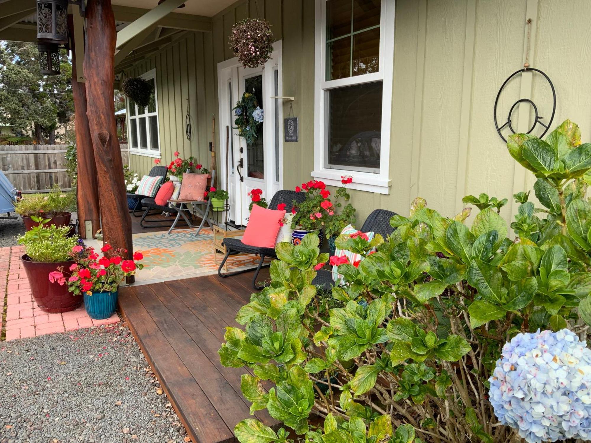 Kilauea House Bed & Breakfast Volcano Exterior photo